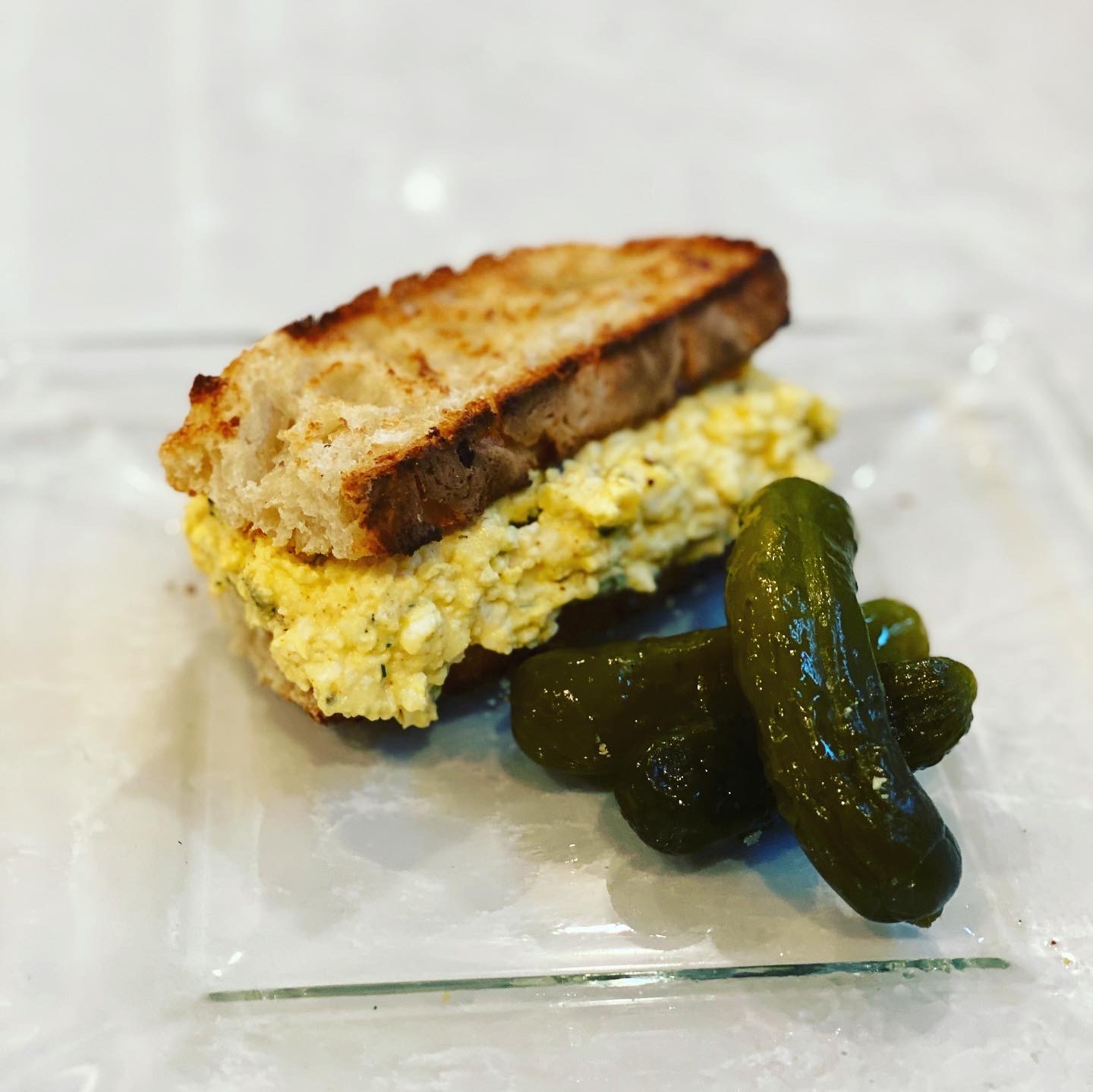 AA4A343C-5CC2-475C-BD54-F1E309DDBE03